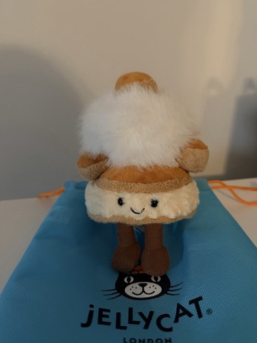 100 authentic nwt jellycat - 100%,